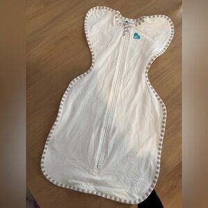 Love to Dream Newborn swaddle